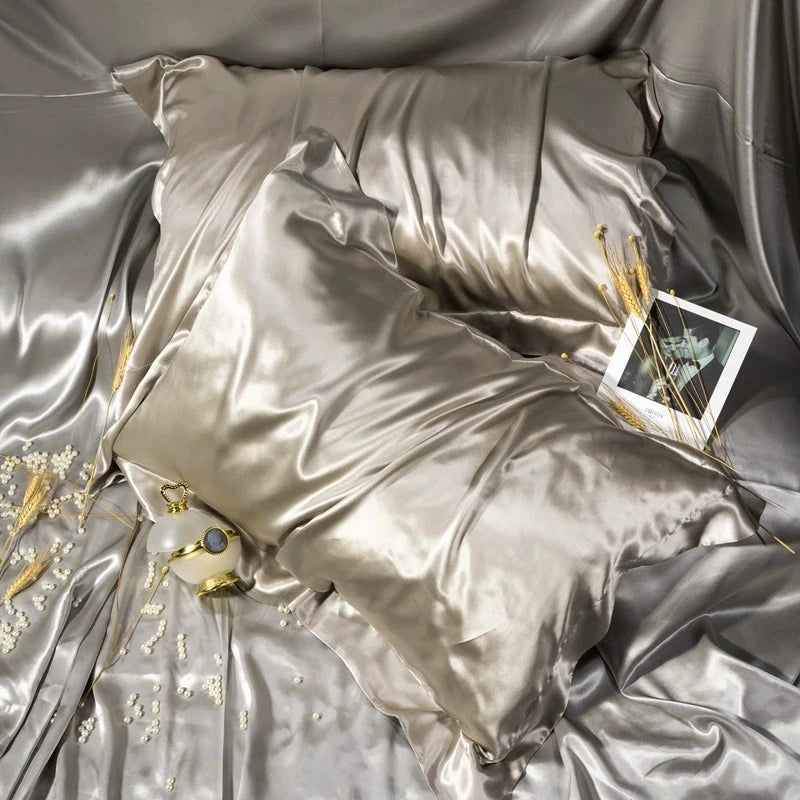 Silque Luna Silky Stain Pillowcase