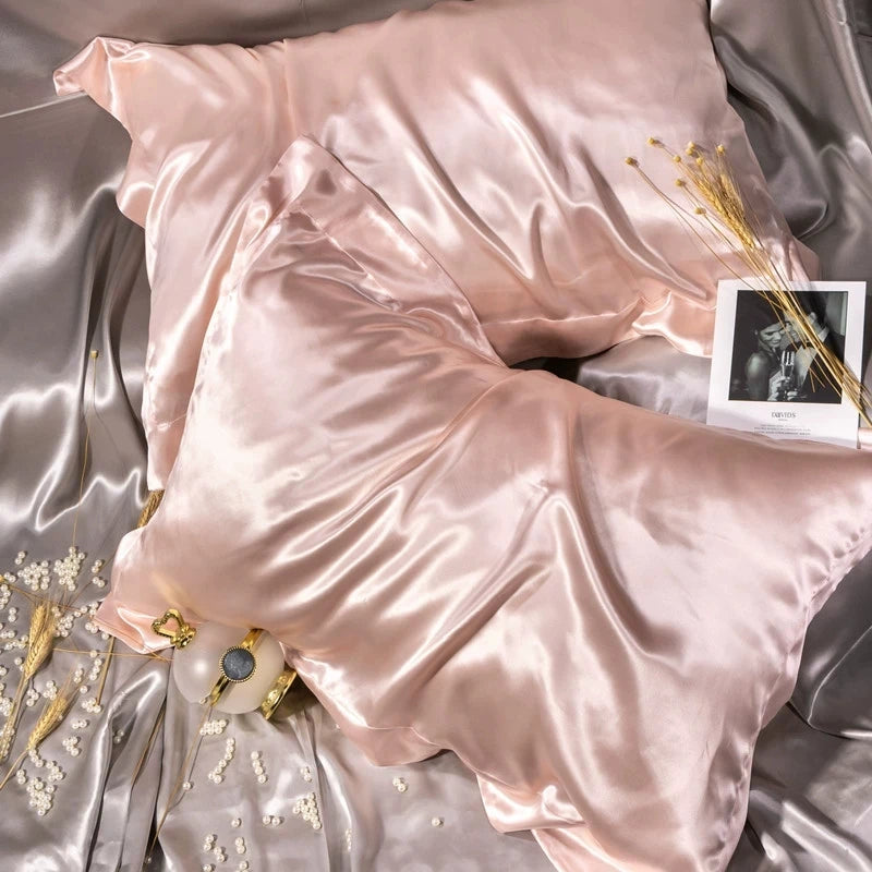 Silque Luna Silky Stain Pillowcase